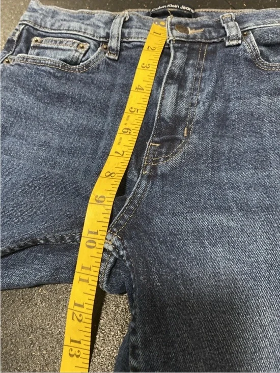 Calvin Klein Jeans Women’s Size 8 Blue Medium Wash straight Leg Denim - Picture 7 of 12